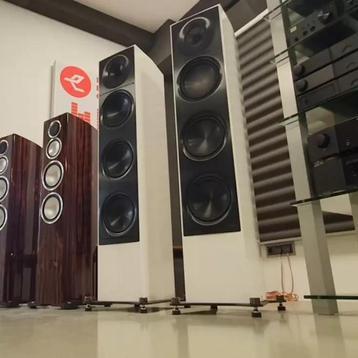 floor standing speakers